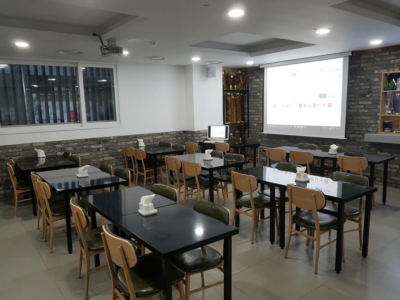 Venture Hotel Gwangju Metropolitan City Esterno foto