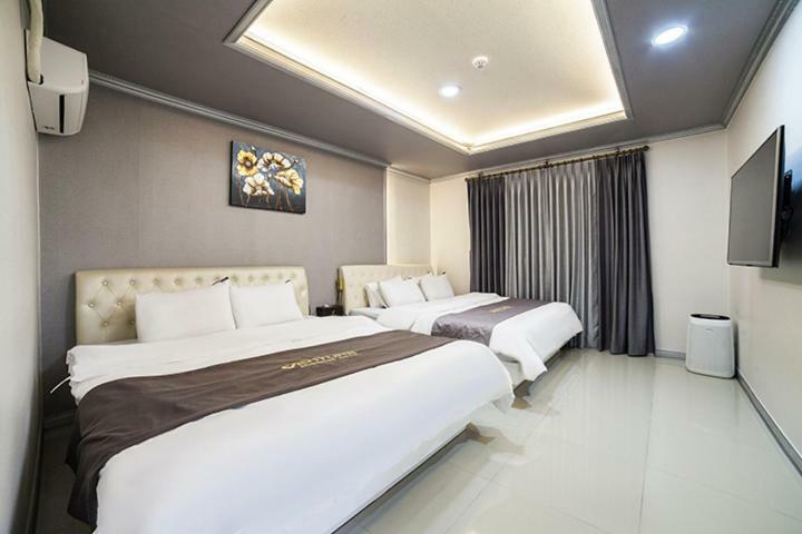 Venture Hotel Gwangju Metropolitan City Esterno foto