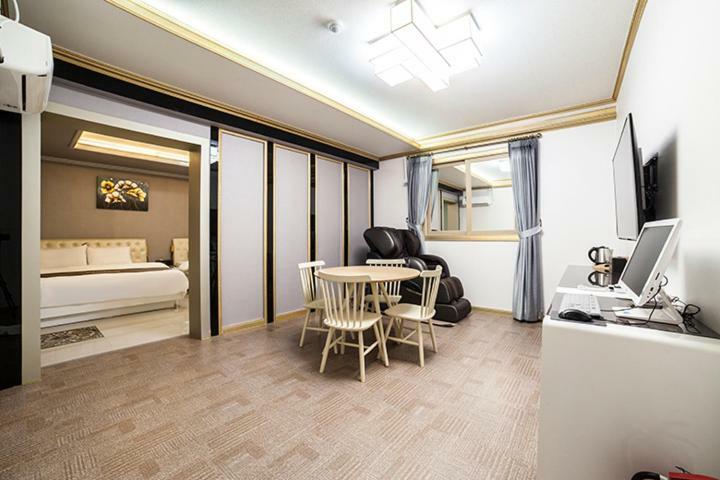 Venture Hotel Gwangju Metropolitan City Esterno foto